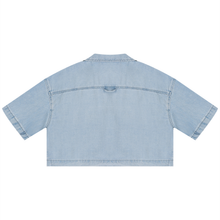 Load image into Gallery viewer, Women's Vintage Wash Boxy Cropped Shirt
