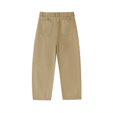 Load image into Gallery viewer, Belted Barrel-leg Chino Pants
